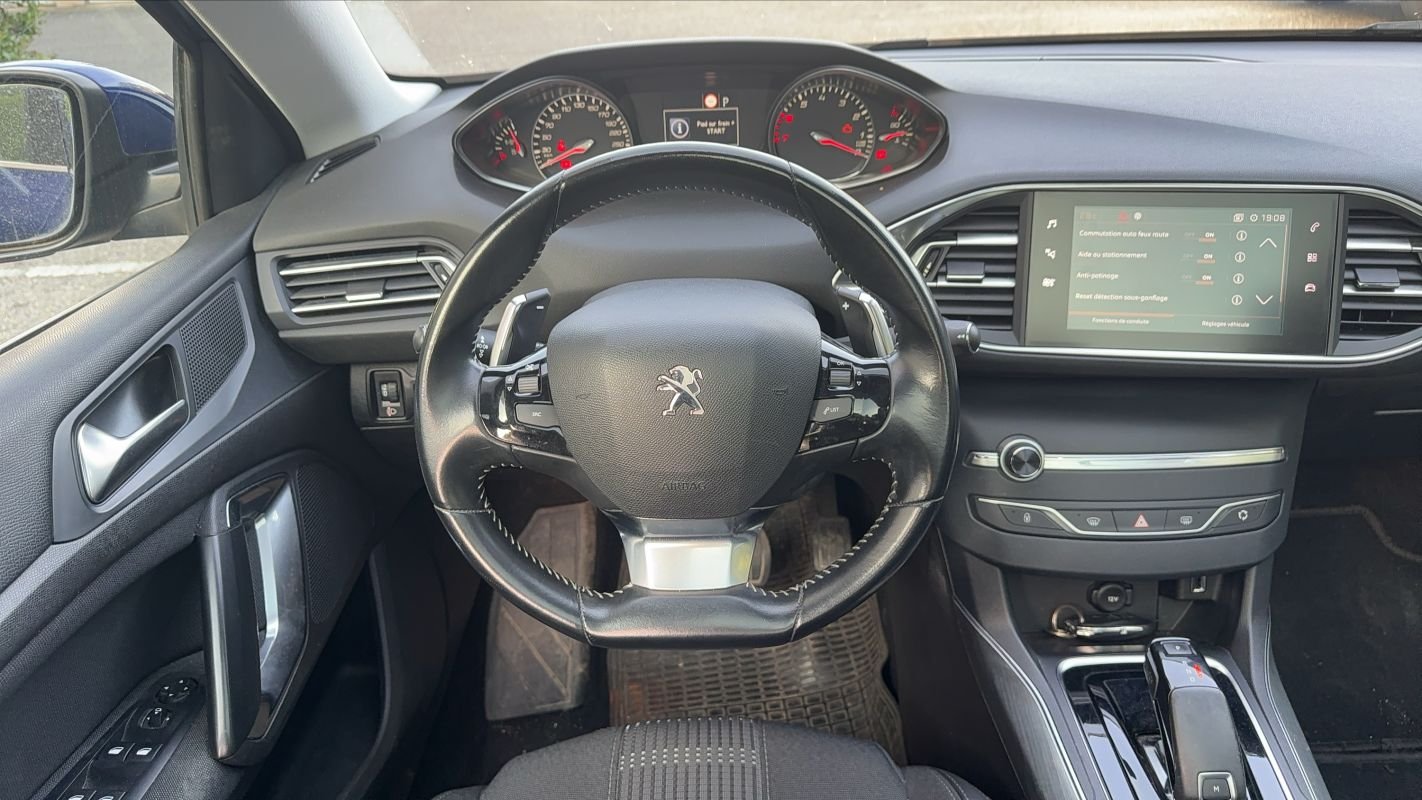 Peugeot 308 - Photo 24