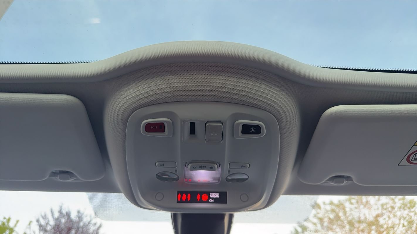 Peugeot 308 - Photo 26