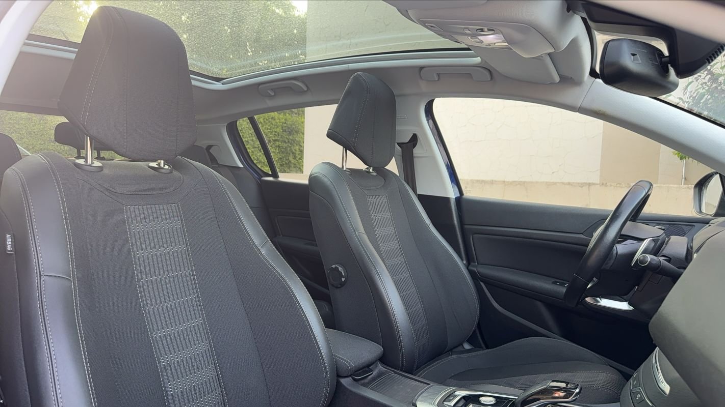 Peugeot 308 - Photo 27