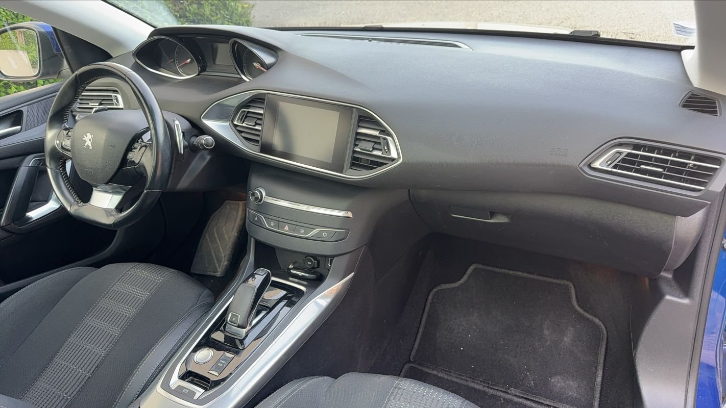 Peugeot 308 - Photo 10