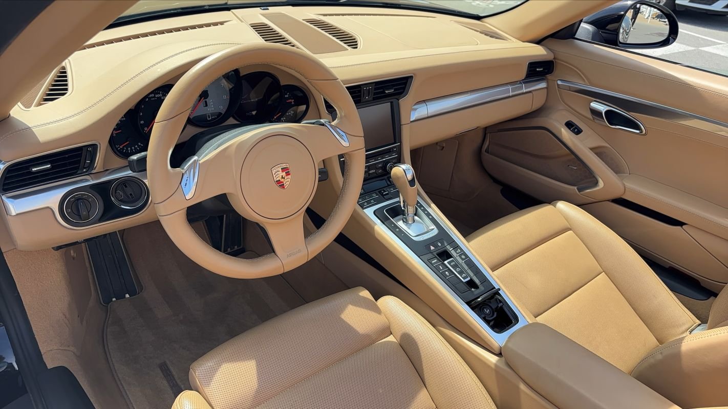 Porsche 911 - Photo 8