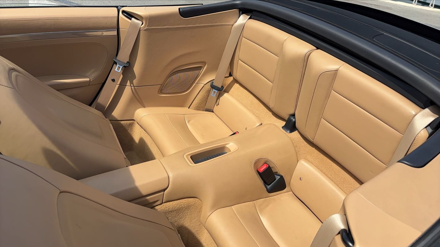 Porsche 911 - Photo 9