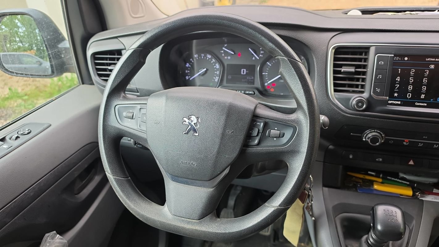 Peugeot Expert - Photo 22