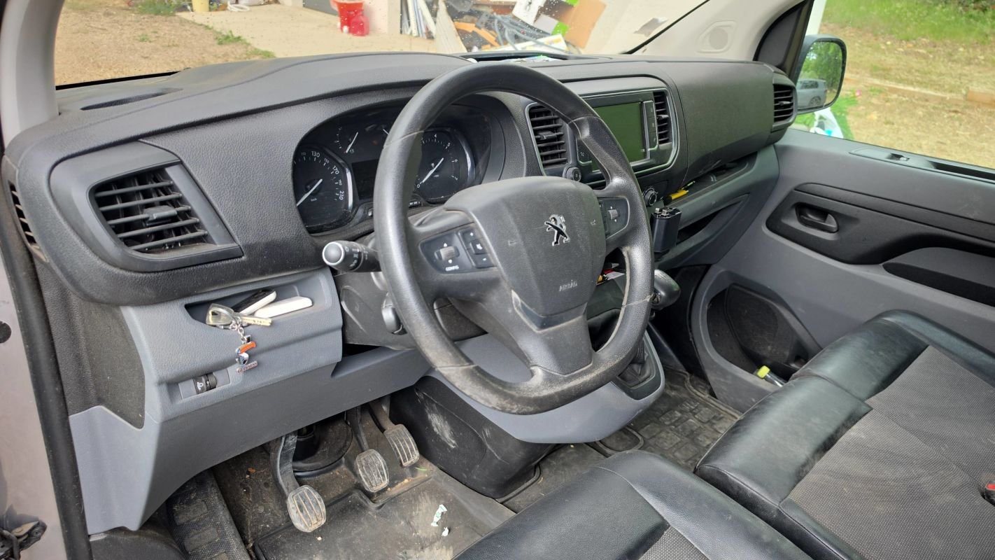 Peugeot Expert - Photo 8