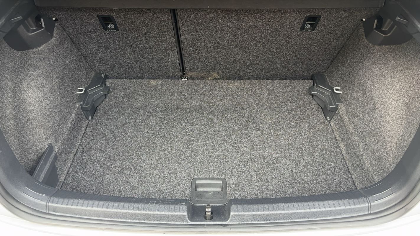 Volkswagen Polo - Photo 25