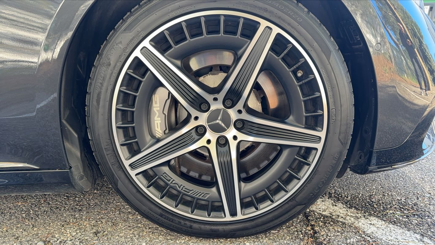 Mercedes EQE - Photo 17