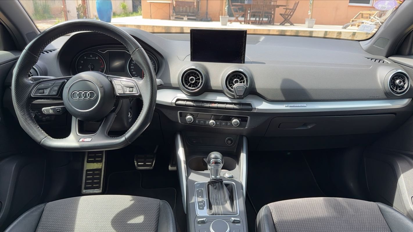 Audi Q2 - Photo 11