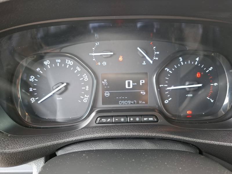 Peugeot Expert - Photo 19