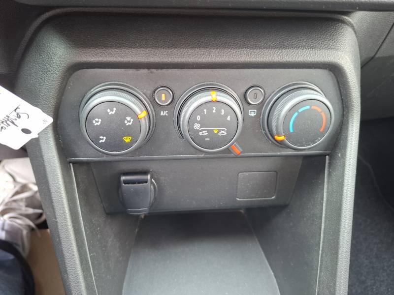 Dacia Sandero - Photo 22