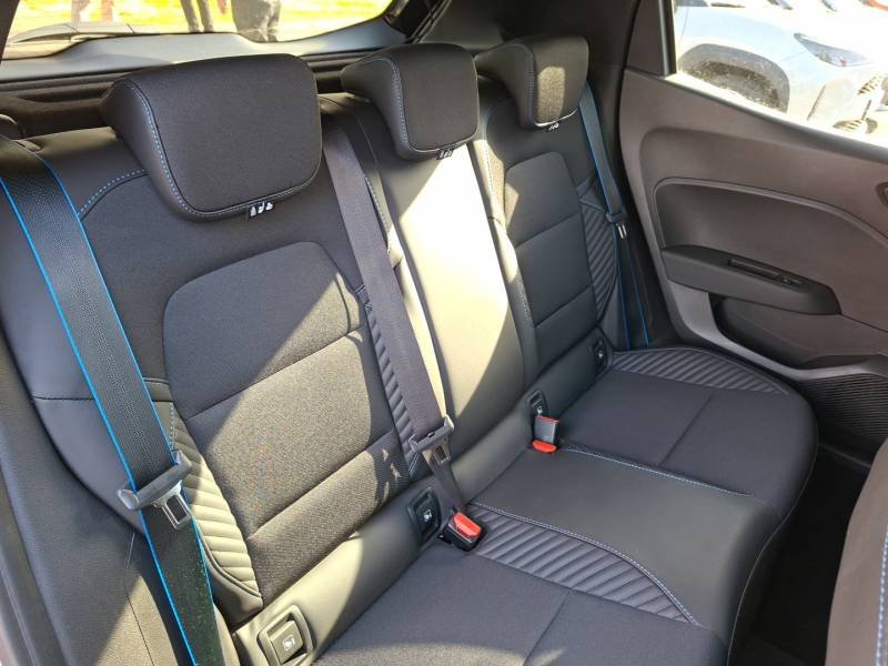 Renault Clio - Photo 17