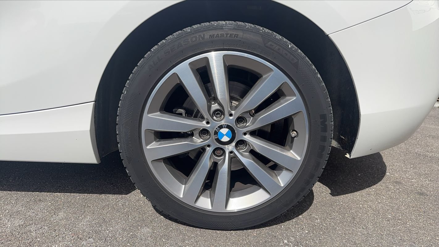 BMW Série 1 - Photo 19