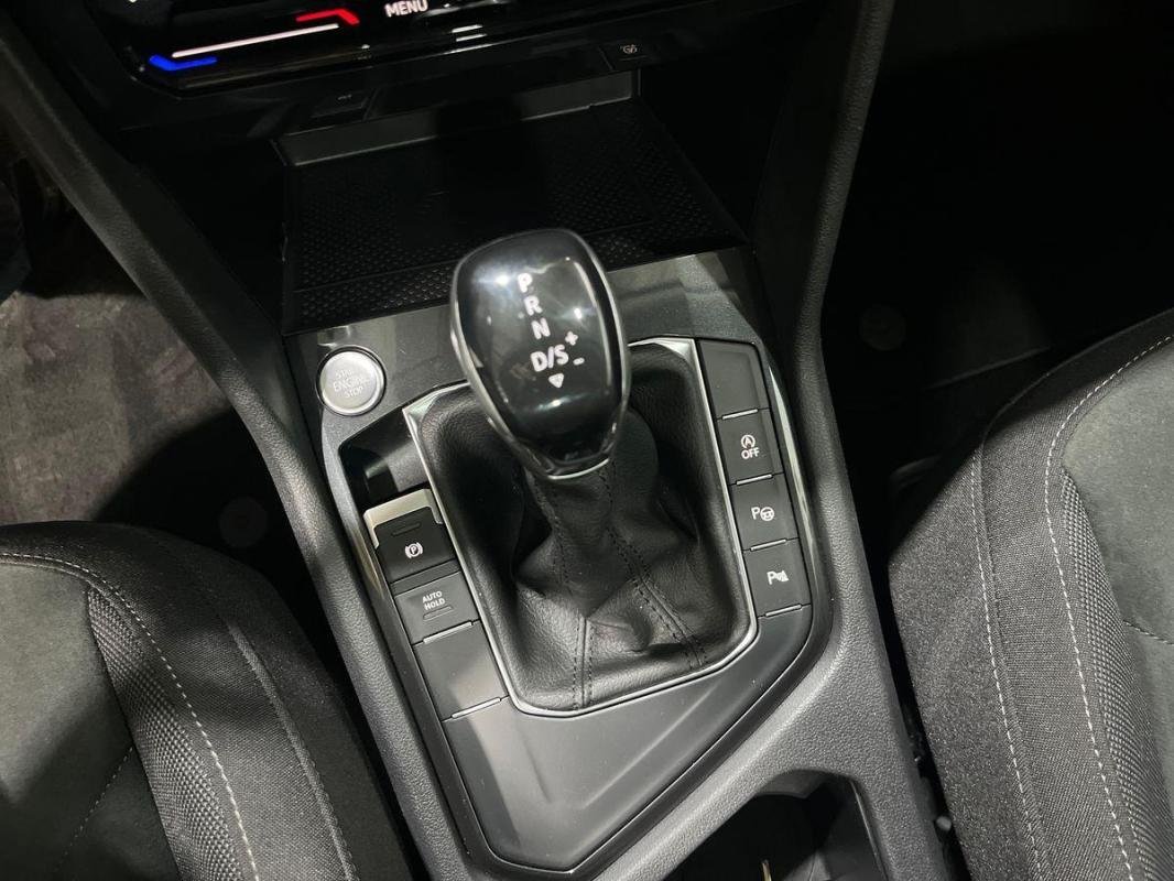 Volkswagen Tiguan - Photo 11