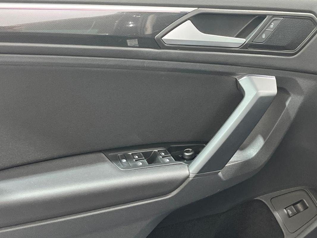 Volkswagen Tiguan - Photo 15