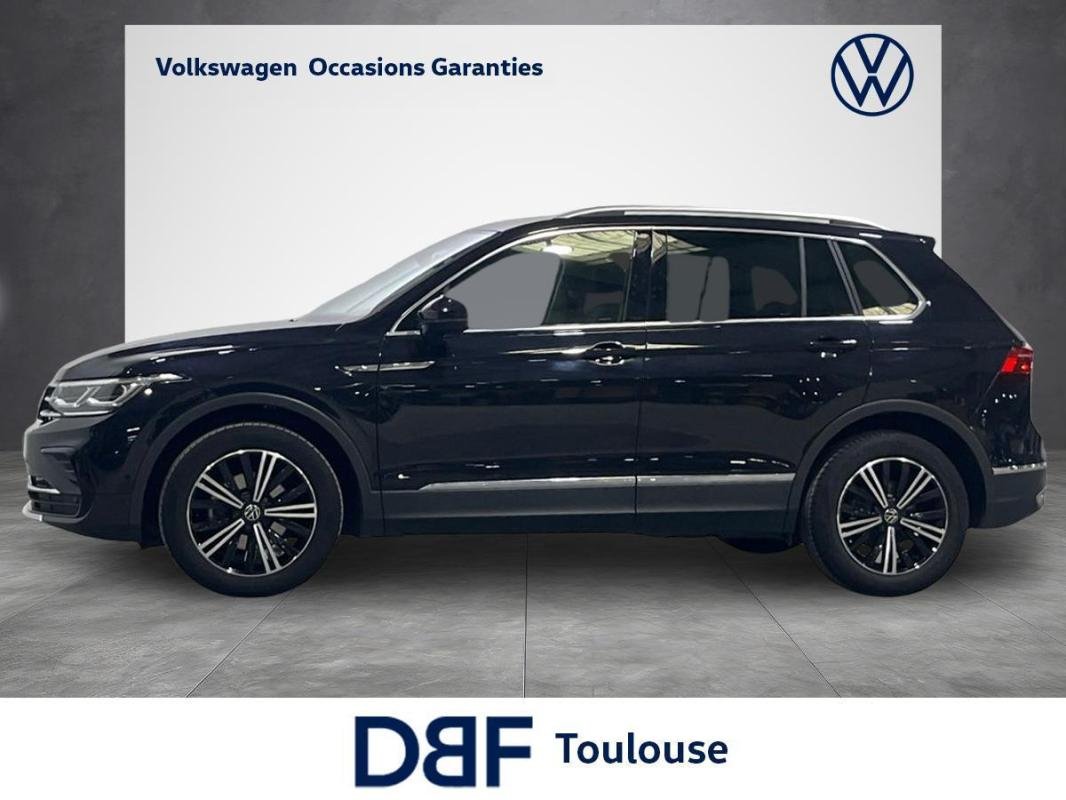 Volkswagen Tiguan - Photo 2