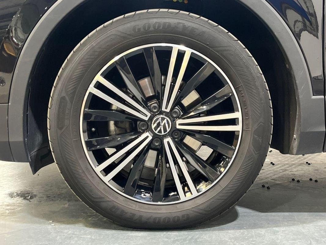 Volkswagen Tiguan - Photo 29