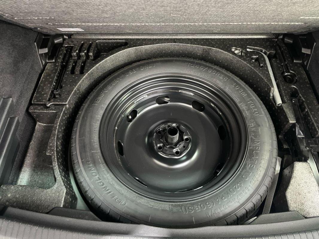 Volkswagen Tiguan - Photo 34