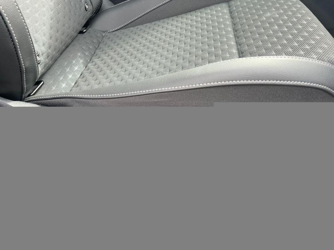Volkswagen T-Roc - Photo 2