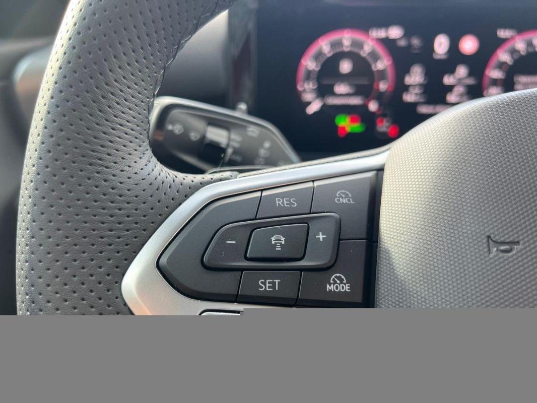 Volkswagen T-Roc - Photo 8