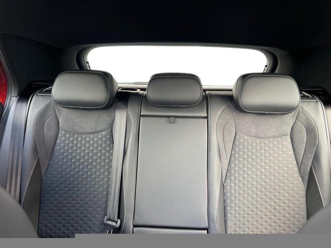 Volkswagen T-Roc - Photo 9