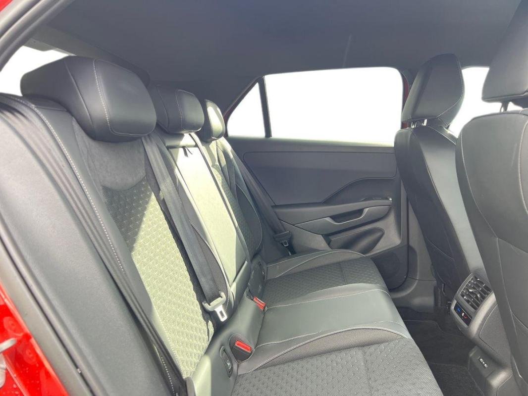 Volkswagen T-Roc - Photo 10