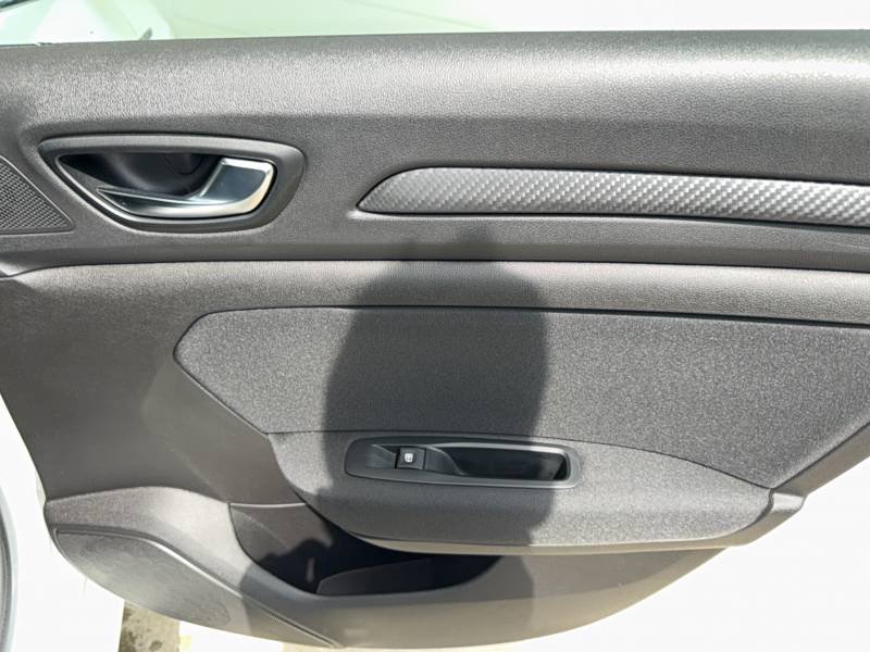 Renault Mégane - Photo 11