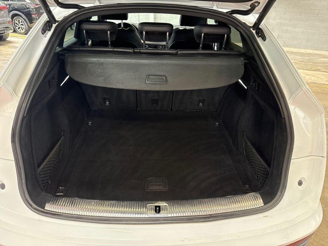 Audi Q5 Sportback - Photo 31