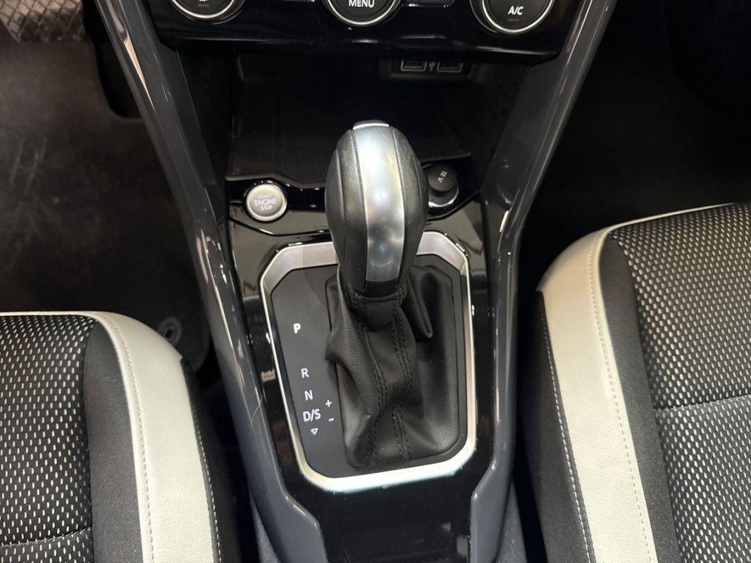 Volkswagen T-Roc - Photo 11
