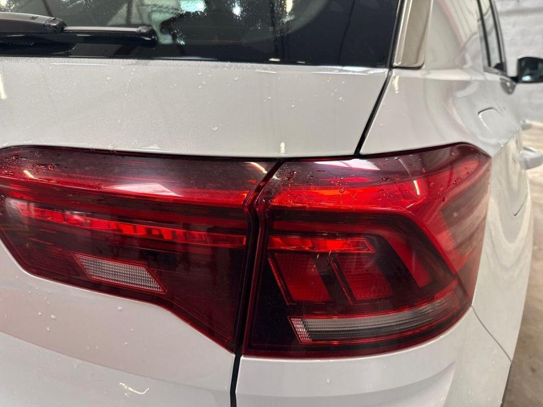 Volkswagen T-Roc - Photo 30