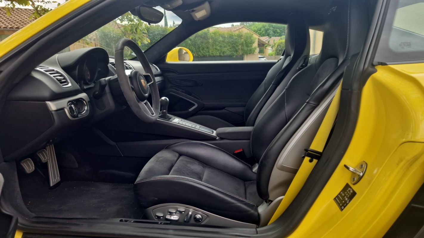 Porsche Cayman - Photo 26