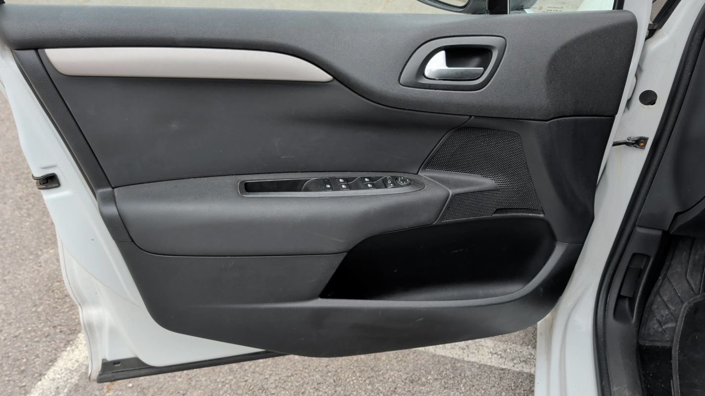 Citroën C4 - Photo 7