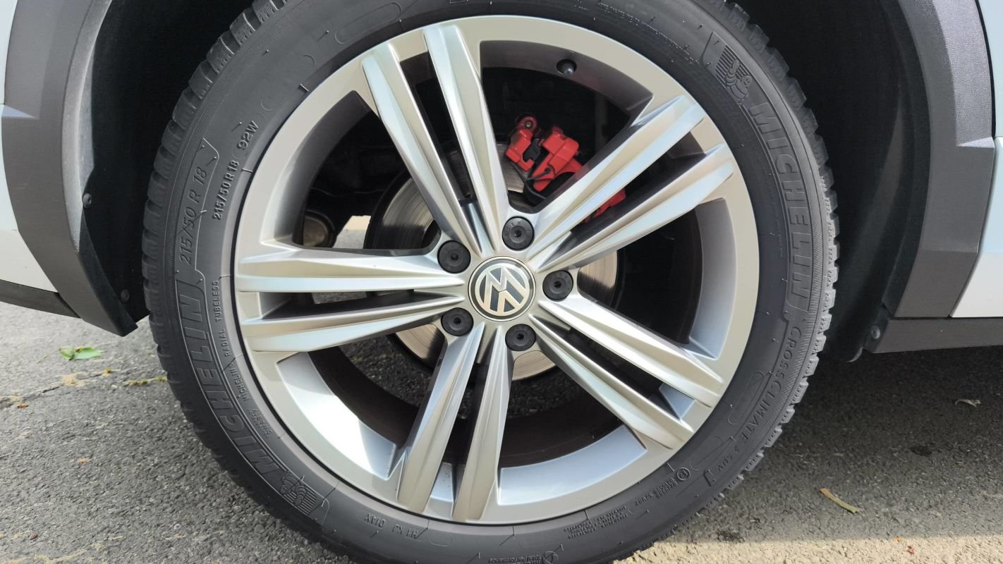 Volkswagen T-Roc - Photo 16