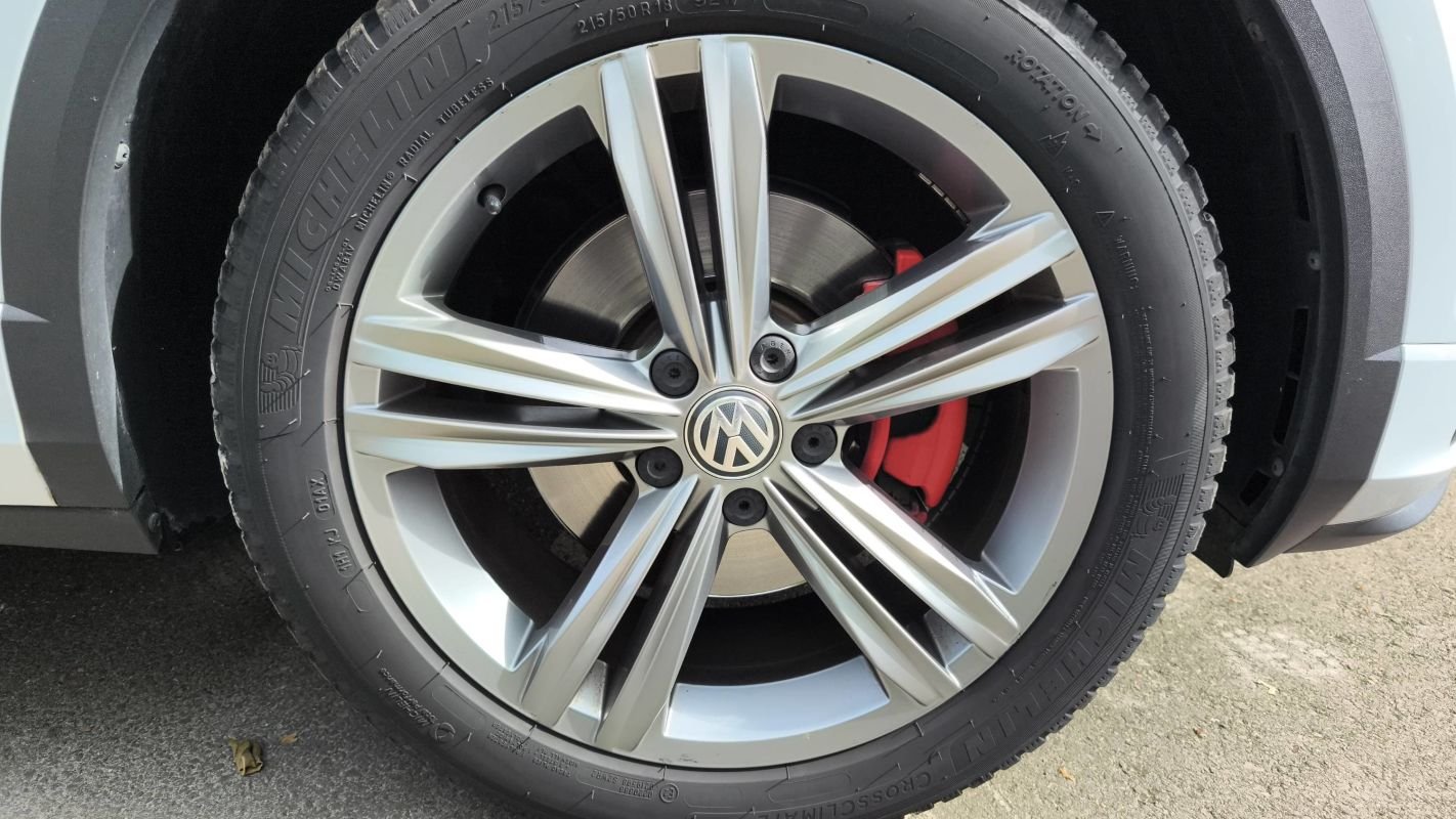 Volkswagen T-Roc - Photo 17