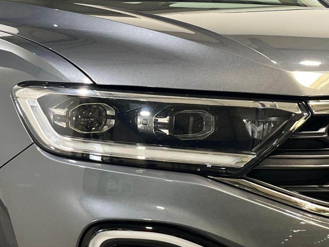 Volkswagen T-Roc - Photo 25