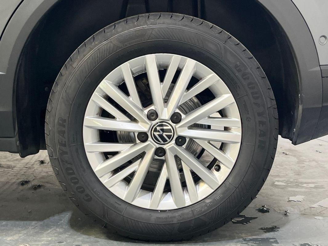 Volkswagen T-Roc - Photo 28
