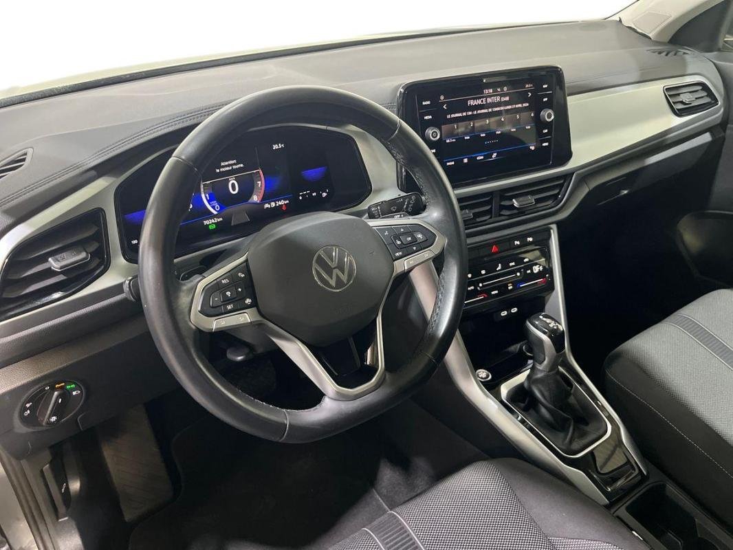 Volkswagen T-Roc - Photo 9