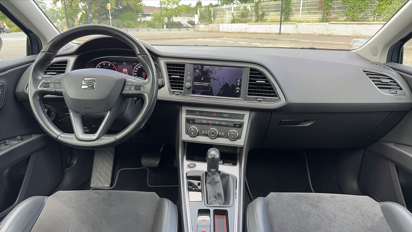 Seat Leon - Photo 11