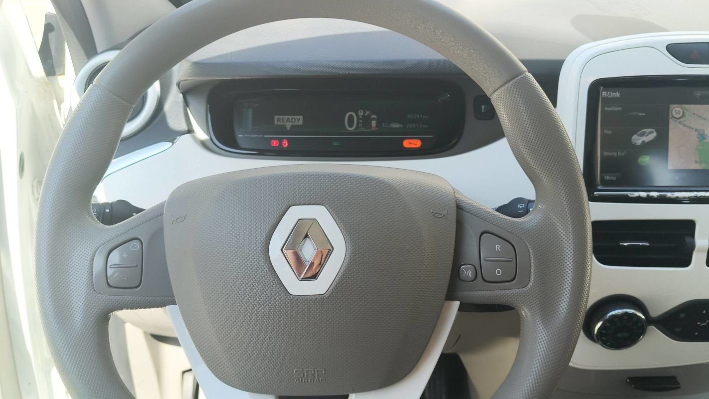 Renault Zoe - Photo 22