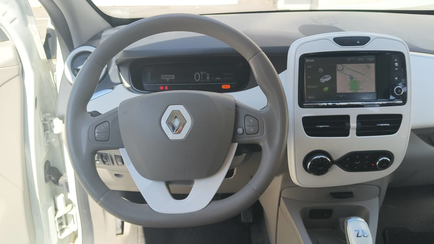 Renault Zoe - Photo 23
