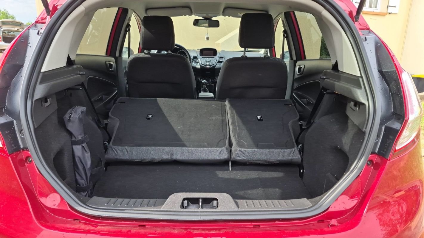 Ford Fiesta - Photo 25