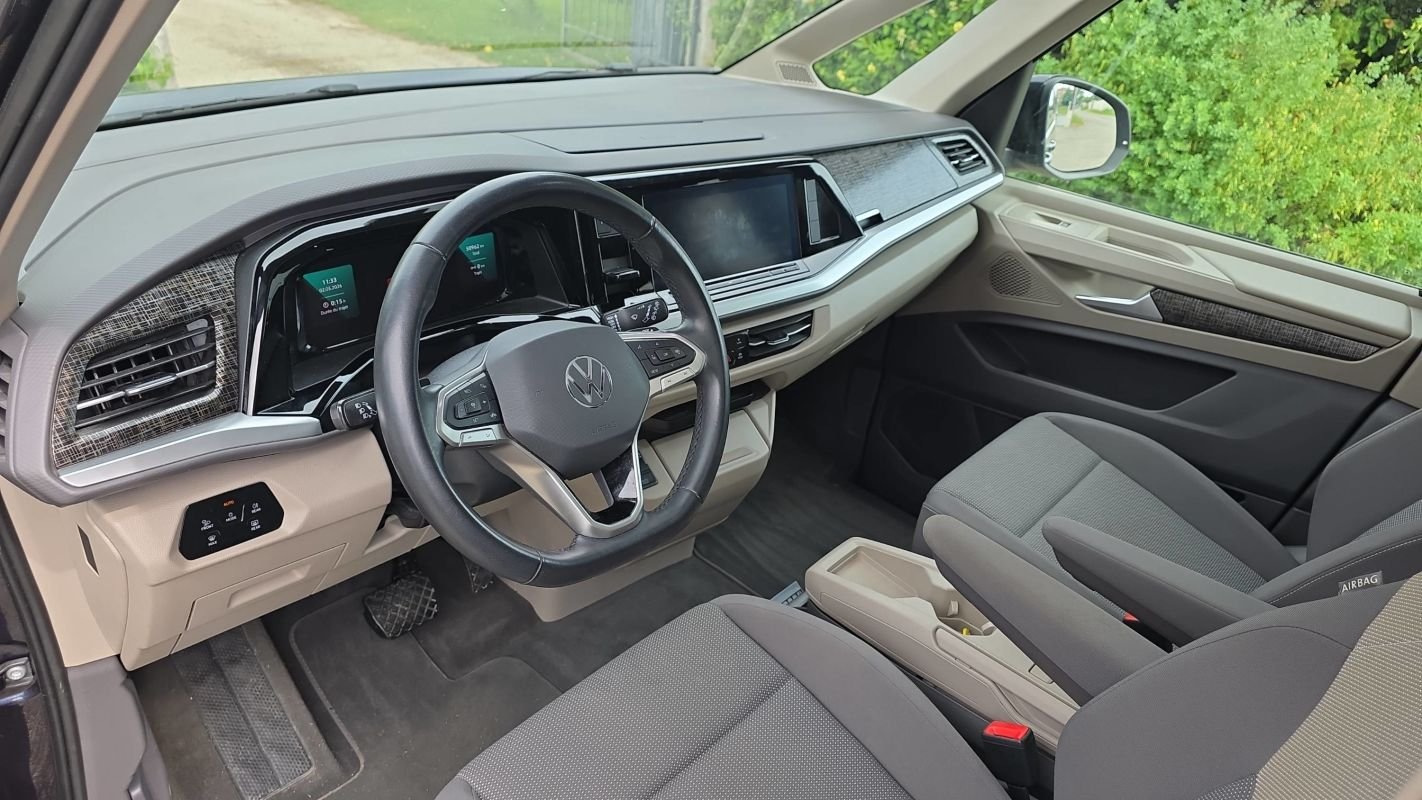 Volkswagen Multivan - Photo 8