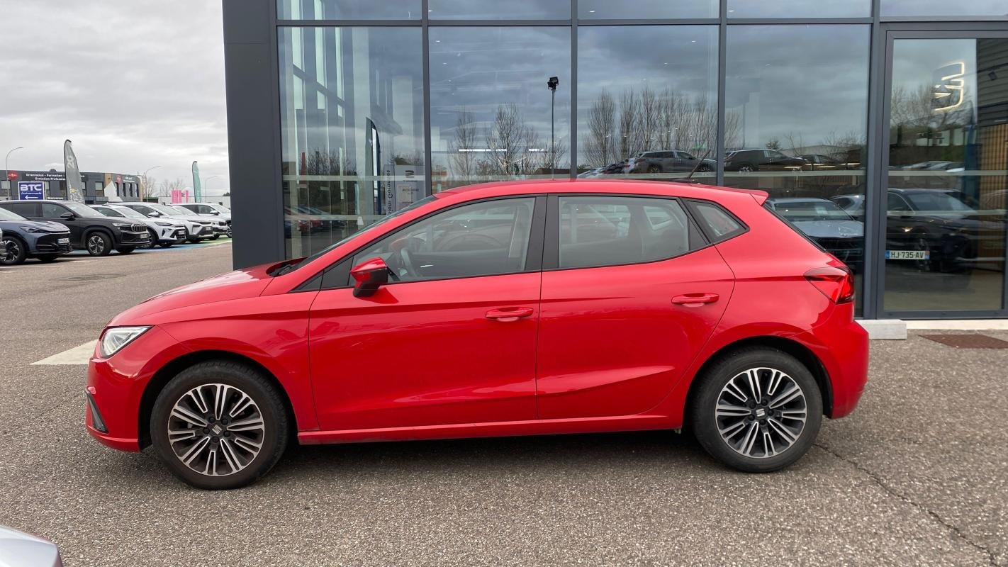 Seat Ibiza - Photo 2