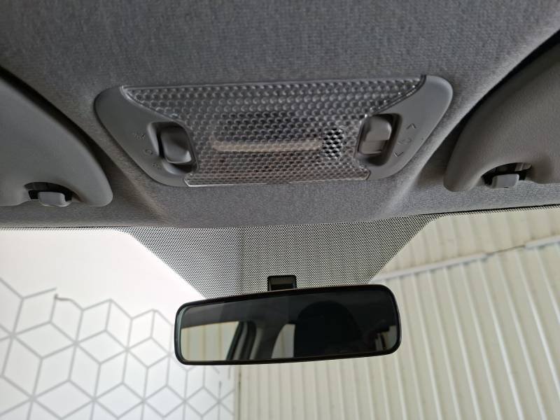 Peugeot 108 - Photo 22