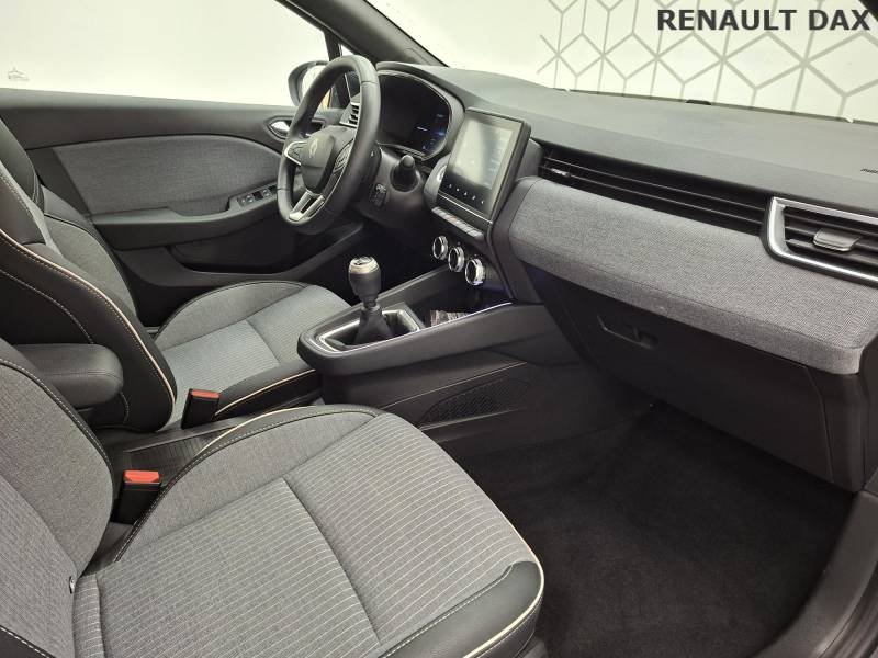 Renault Clio - Photo 28