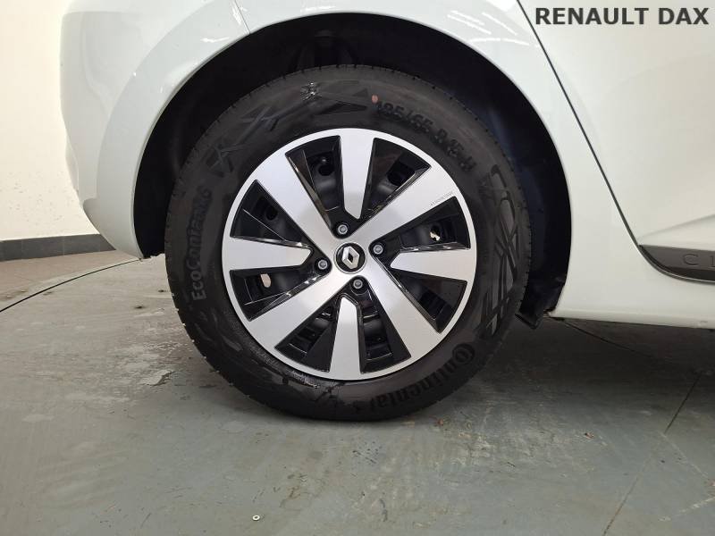 Renault Clio - Photo 18