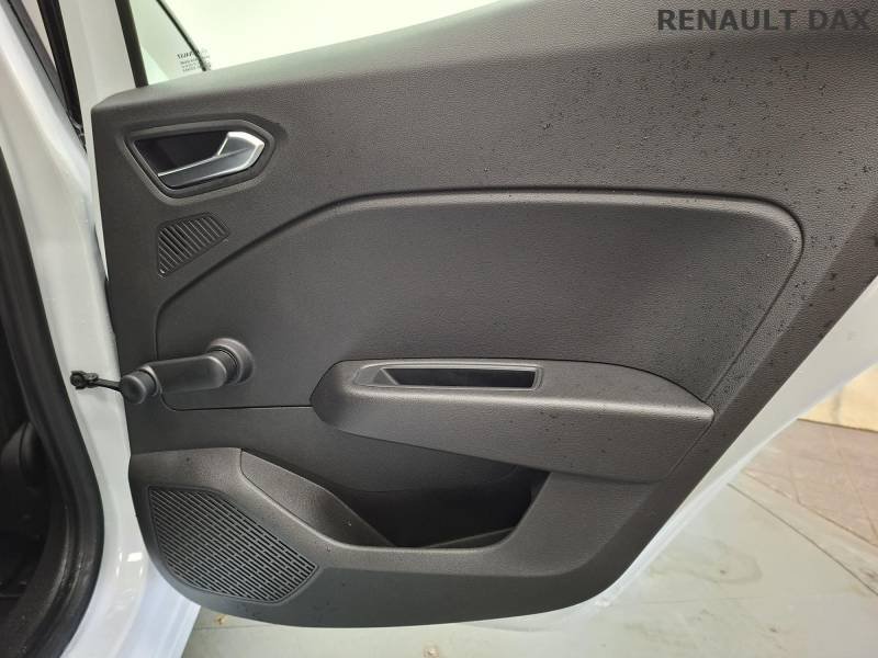 Renault Clio - Photo 22