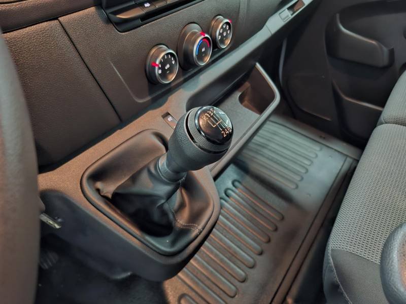 Renault Master - Photo 18