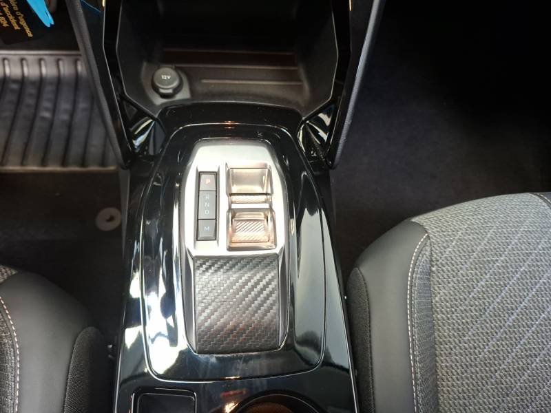 Peugeot 208 - Photo 24