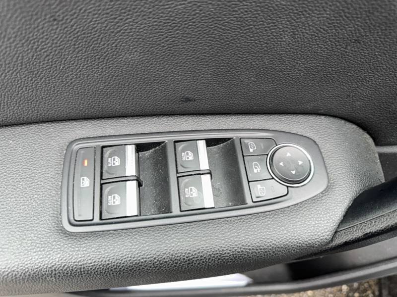 Renault Captur - Photo 16
