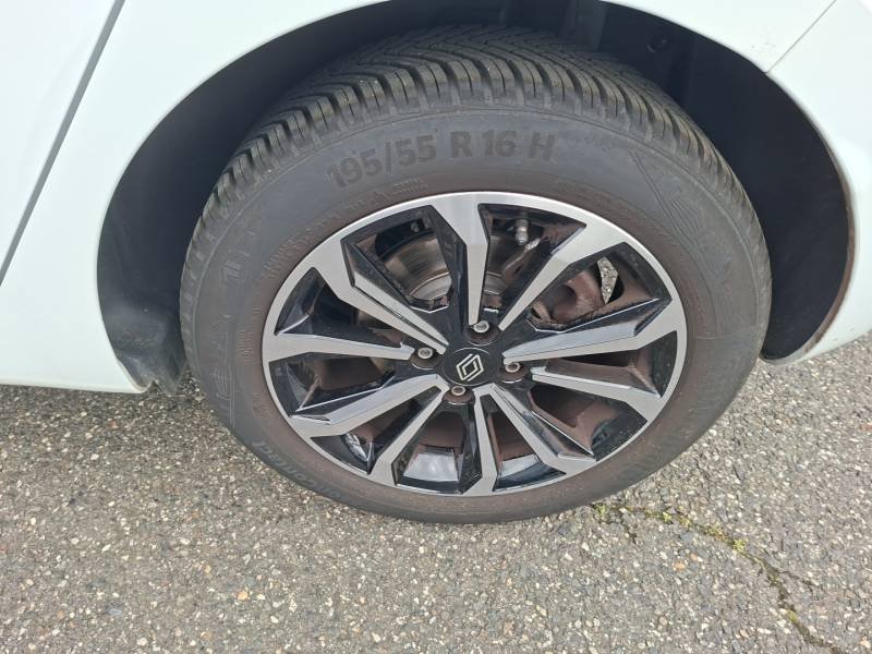 Renault Clio - Photo 15
