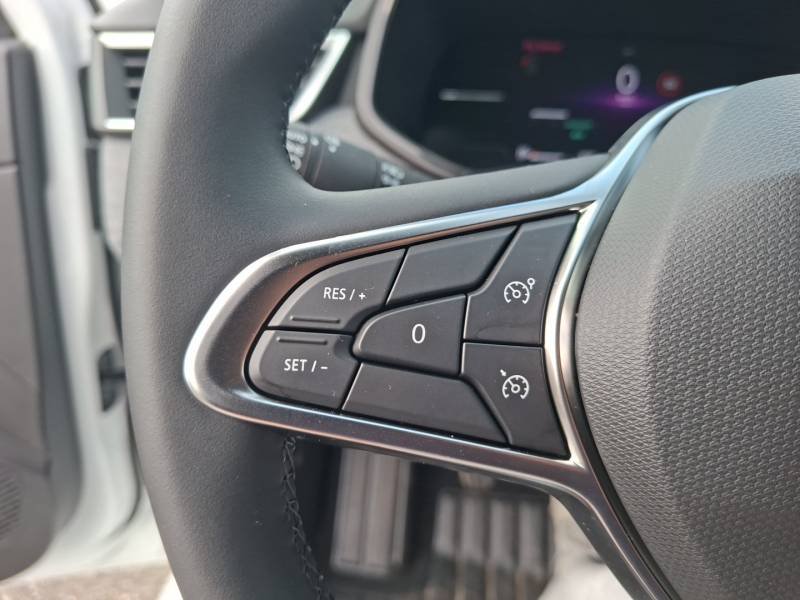 Renault Clio - Photo 25